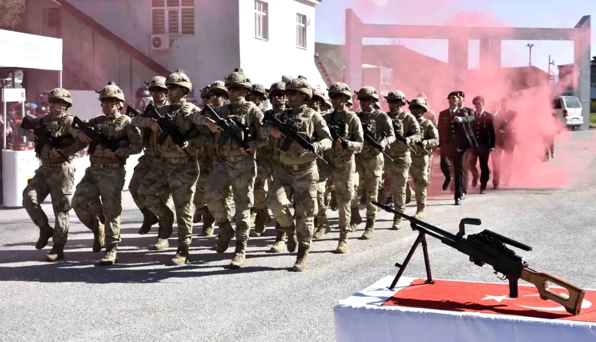 Bitlis’te Engel Tanımayan Askerlik Heyecanı