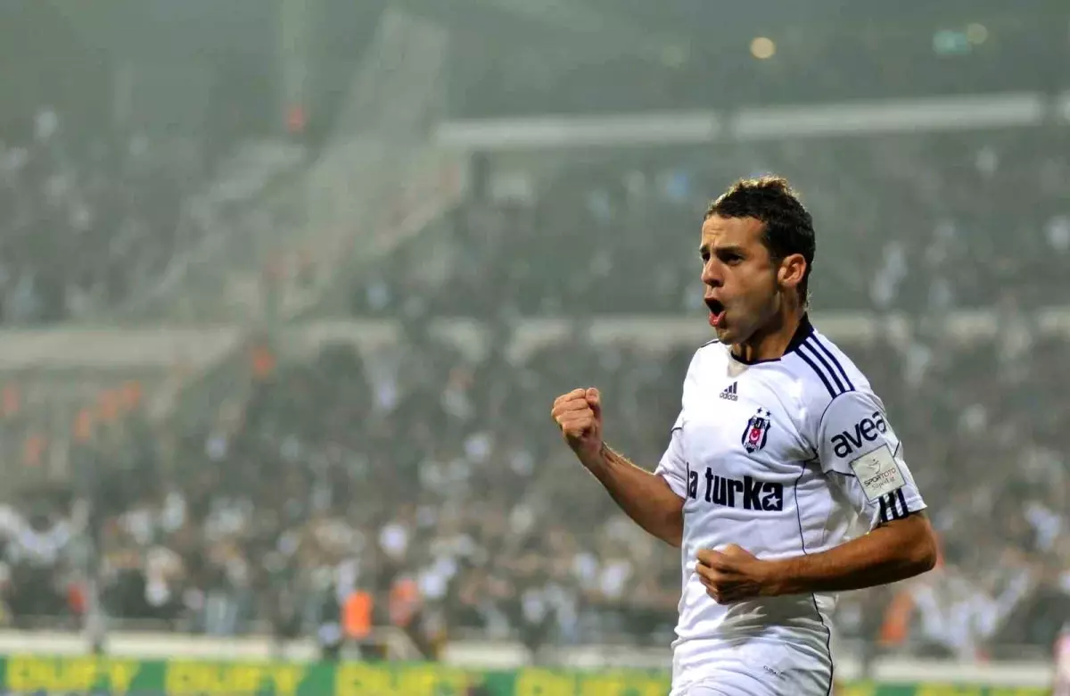 Bobo’dan Beşiktaş-Fenerbahçe Derbisi Yorumu