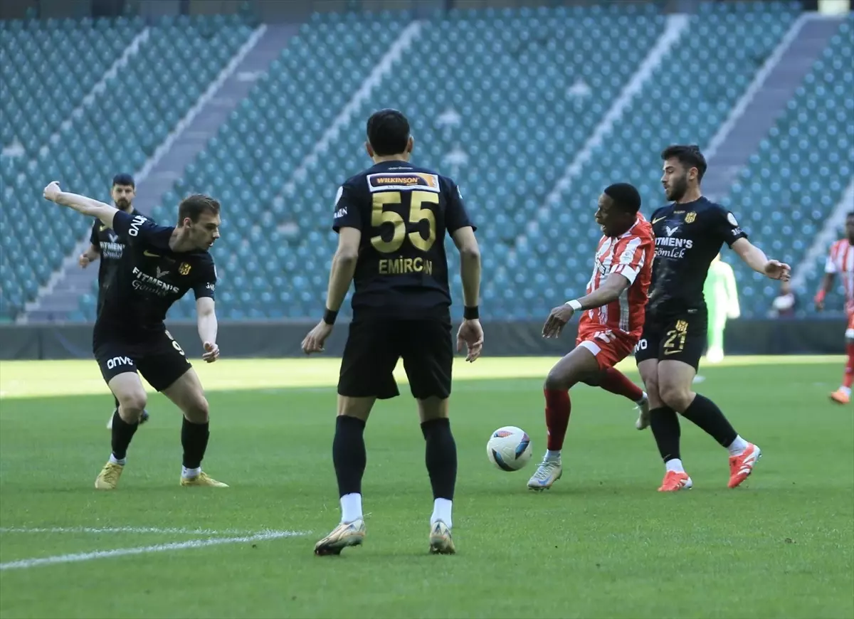 Boluspor, Malatyaspor’u 10-1 Yenerek Farka Gidiyor