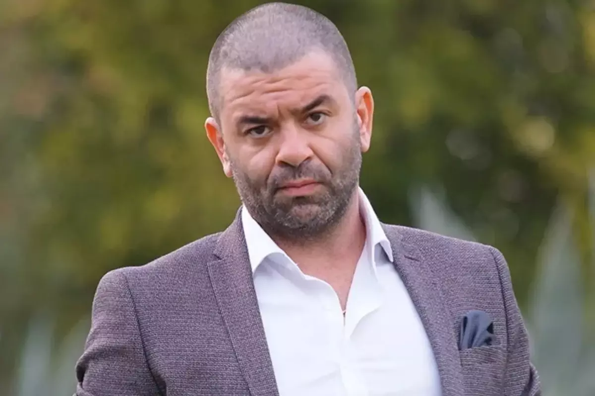 Bülent Şakrak yeni ilişkisini paylaştı! Aralarındaki yaş farkı dikkat çekti