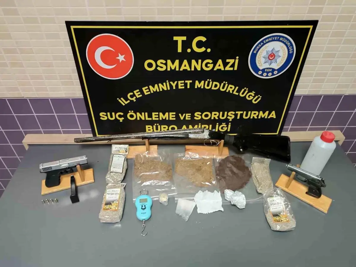 Bursa’da Uyuşturucu Tacirlerine Operasyon