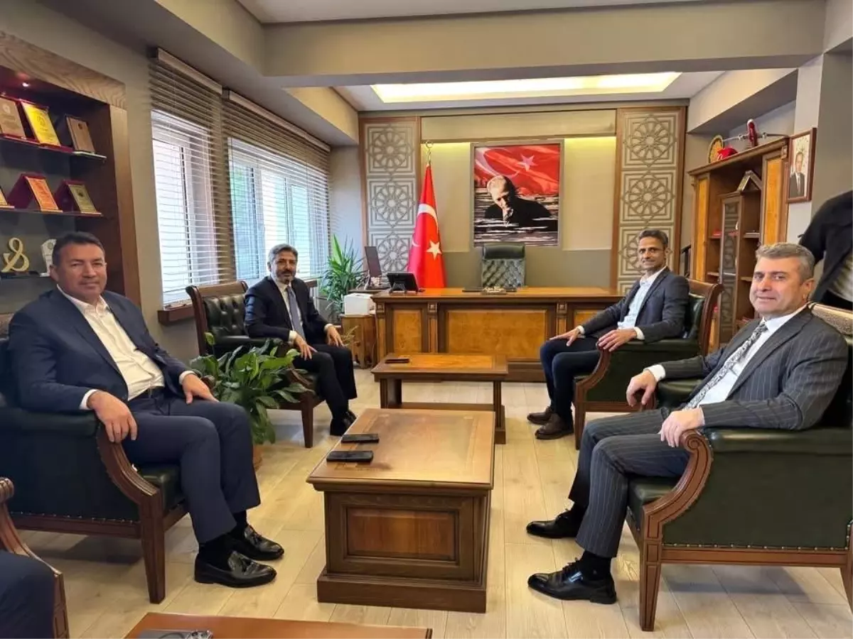Çalışma ve Sosyal Güvenlik Bakan Yardımcısı Ahmet Aydın Çaycuma’yı Ziyaret Etti