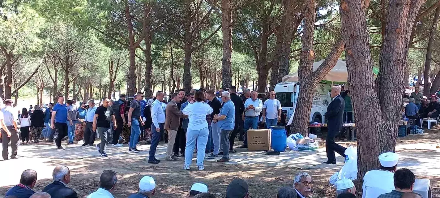 Çanakkale’nin Kızıl Köyü’nde Geleneksel Çiftçi Hayrı Yoğun İlgi Gördü