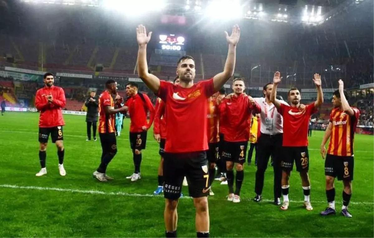 Cardoso’dan Hat-Trick!
