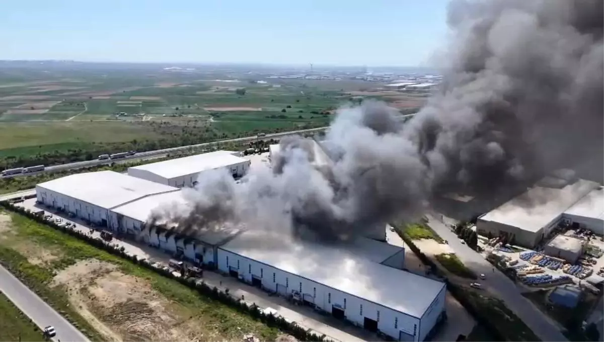 Çerkezköy’de Fabrika Yangını
