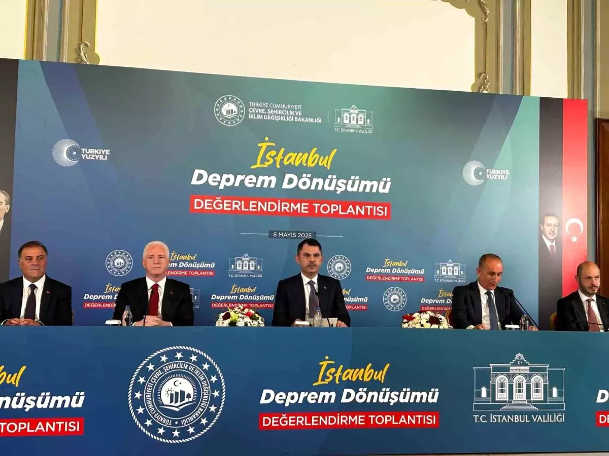Çevre Şehircilik ve İklim Değişikliği Bakanı Kurum: “İstanbul’da acil dönüşmesi gereken 600 bin konut var”