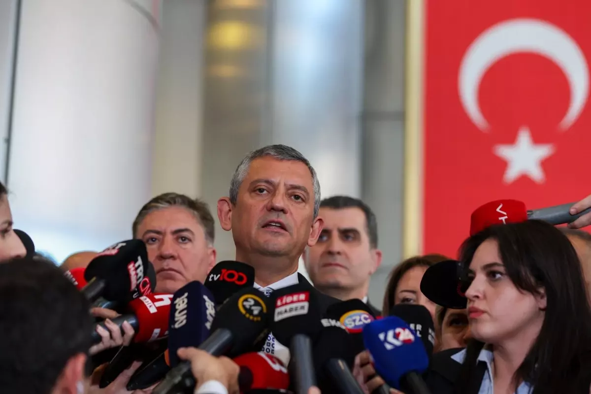 CHP Genel Başkanı Özgür Özel: ‘Meclis’te bir komisyon kurulması fikrine Devlet Bey’in olumlu yaklaşımı önemli’