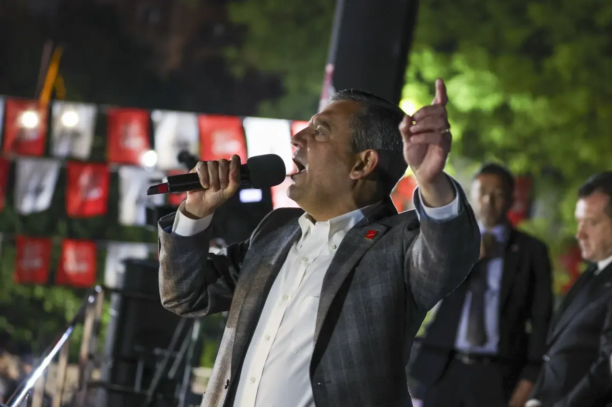 CHP Genel Başkanı Özgür Özel Silivri’de konuştu