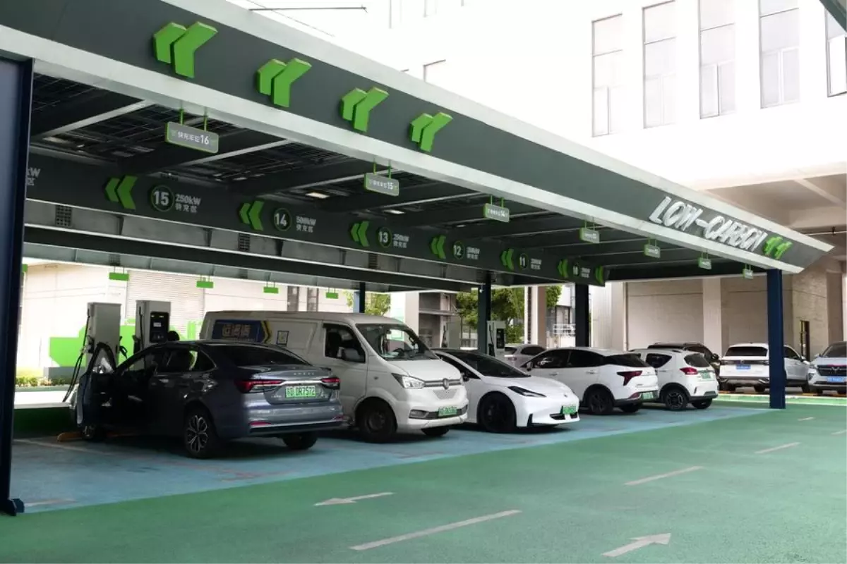Çin’in Elektrikli Araç Şarj İstasyonları Arttı