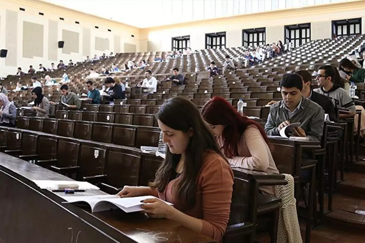 Cumhurbaşkanı Erdoğan, 7 üniversiteye yeni rektör atadı