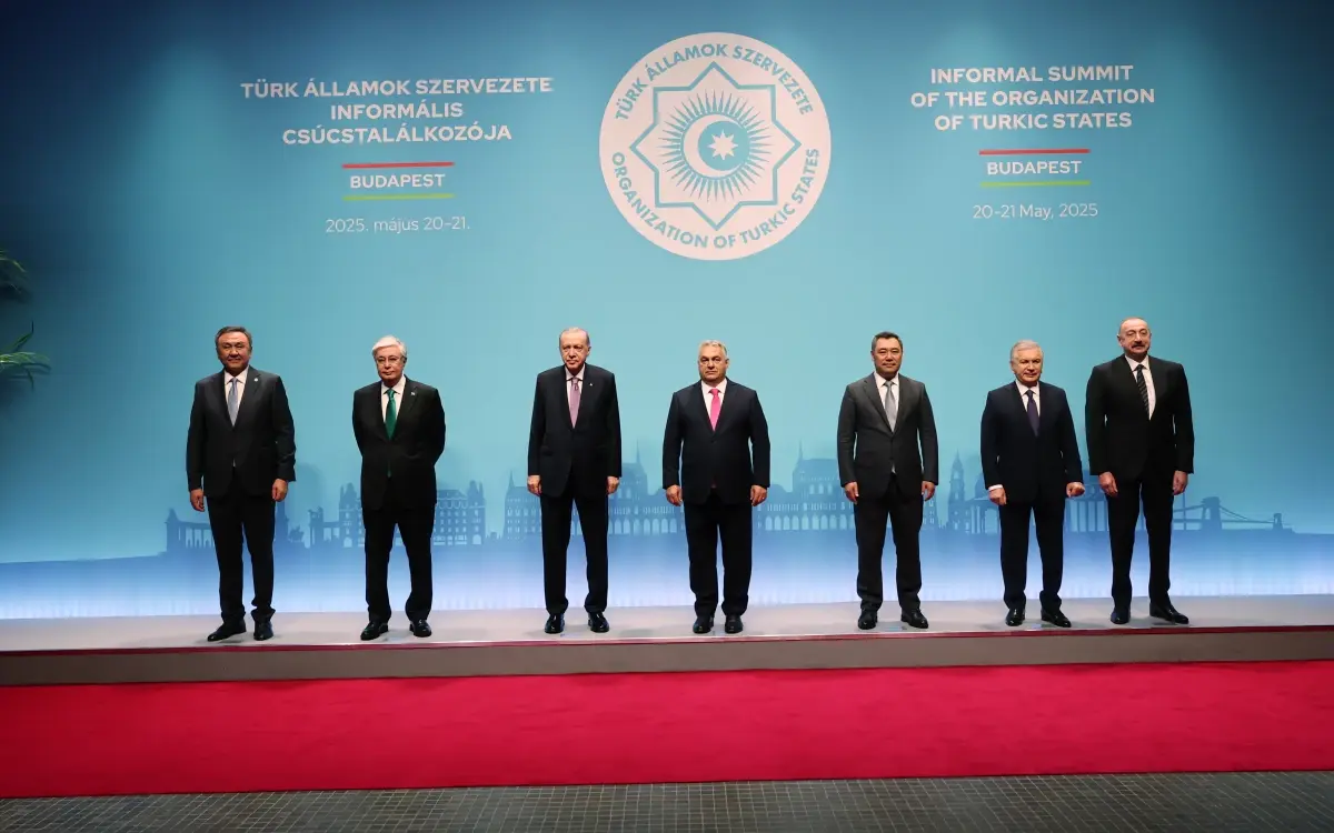 Cumhurbaşkanı Erdoğan, Türk Devletleri Teşkilatı Gayri Resmi Zirvesi için Macaristan’da