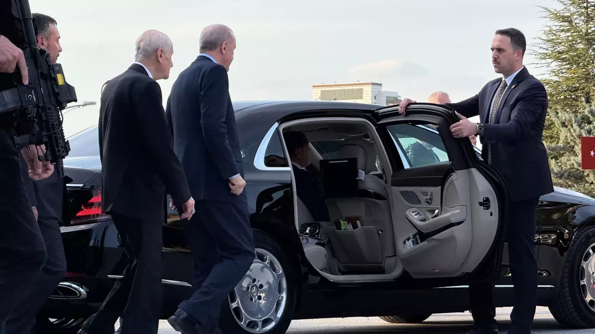 Cumhurbaşkanı Erdoğan ve Bahçeli bir araya geldi (2)