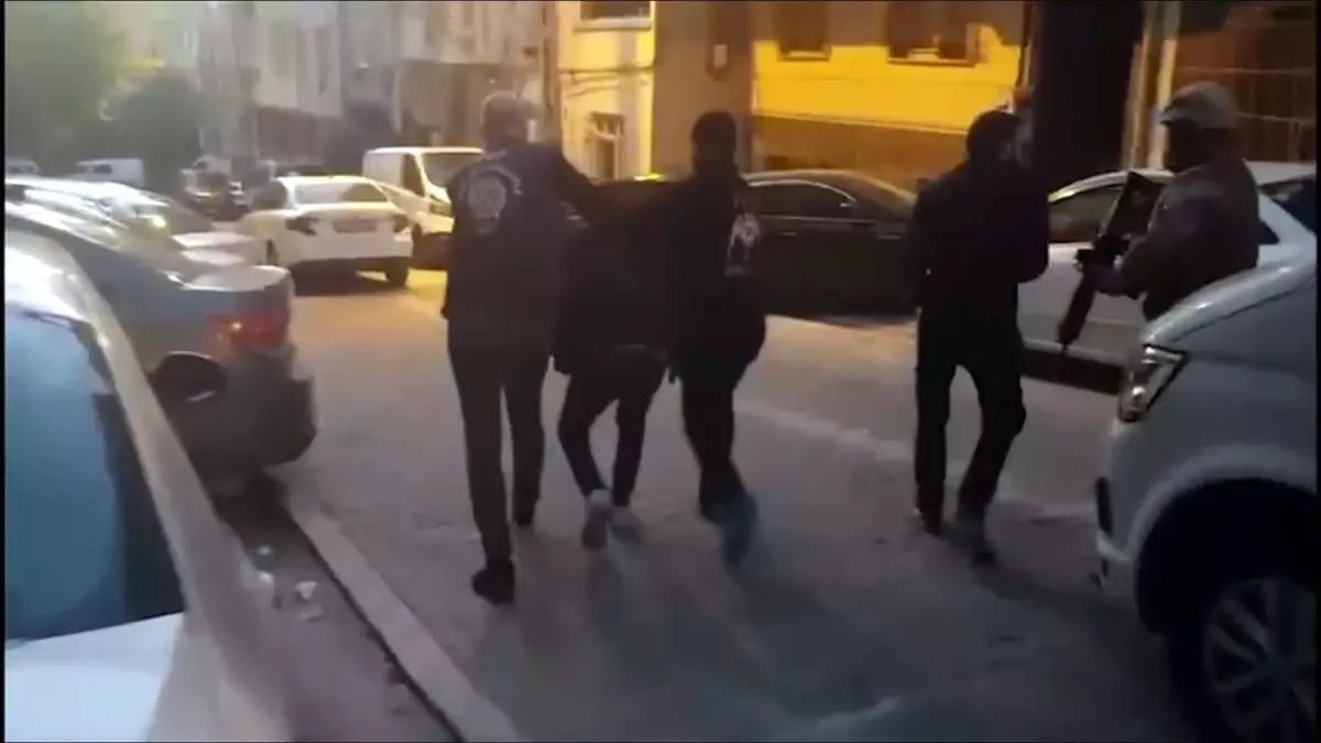 DEAŞ’a Operasyon: 298 Şüpheli Yakalandı