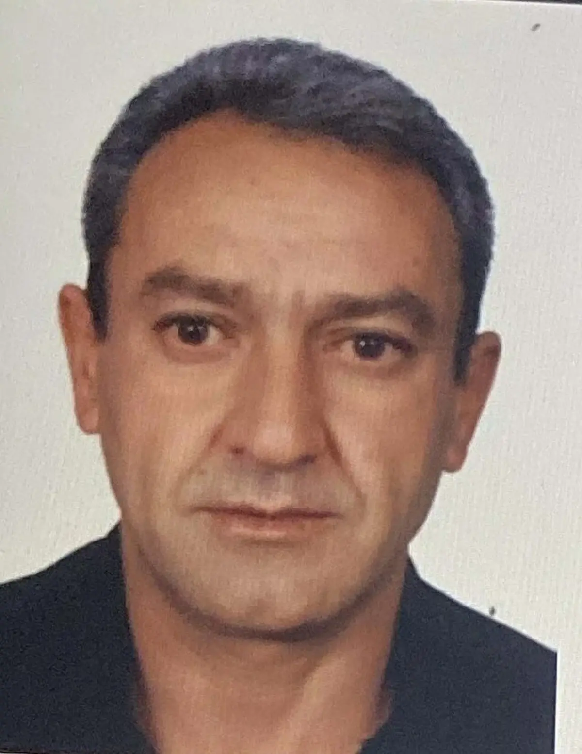 Define Ararken Göçük Altında Kaldı