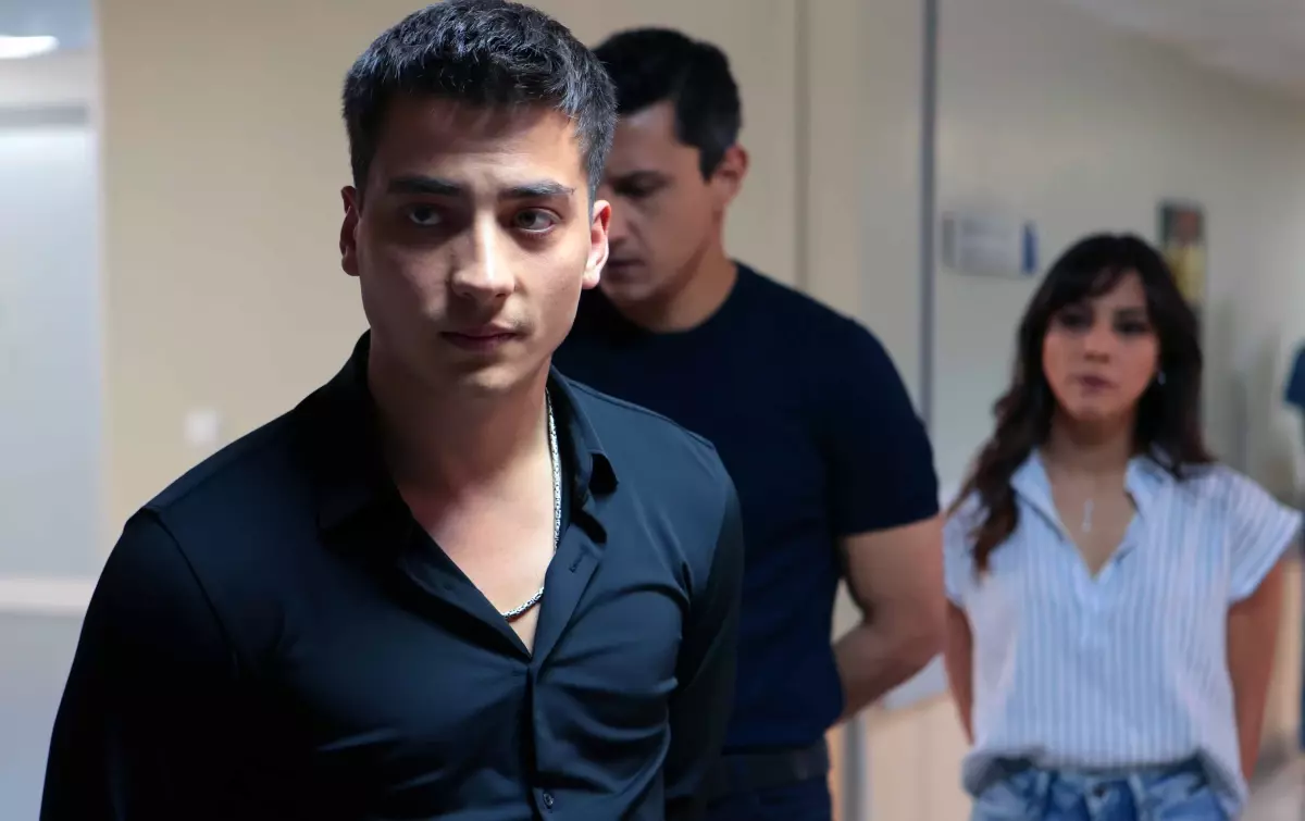Dilin Döğer’den Aşk İtirafı