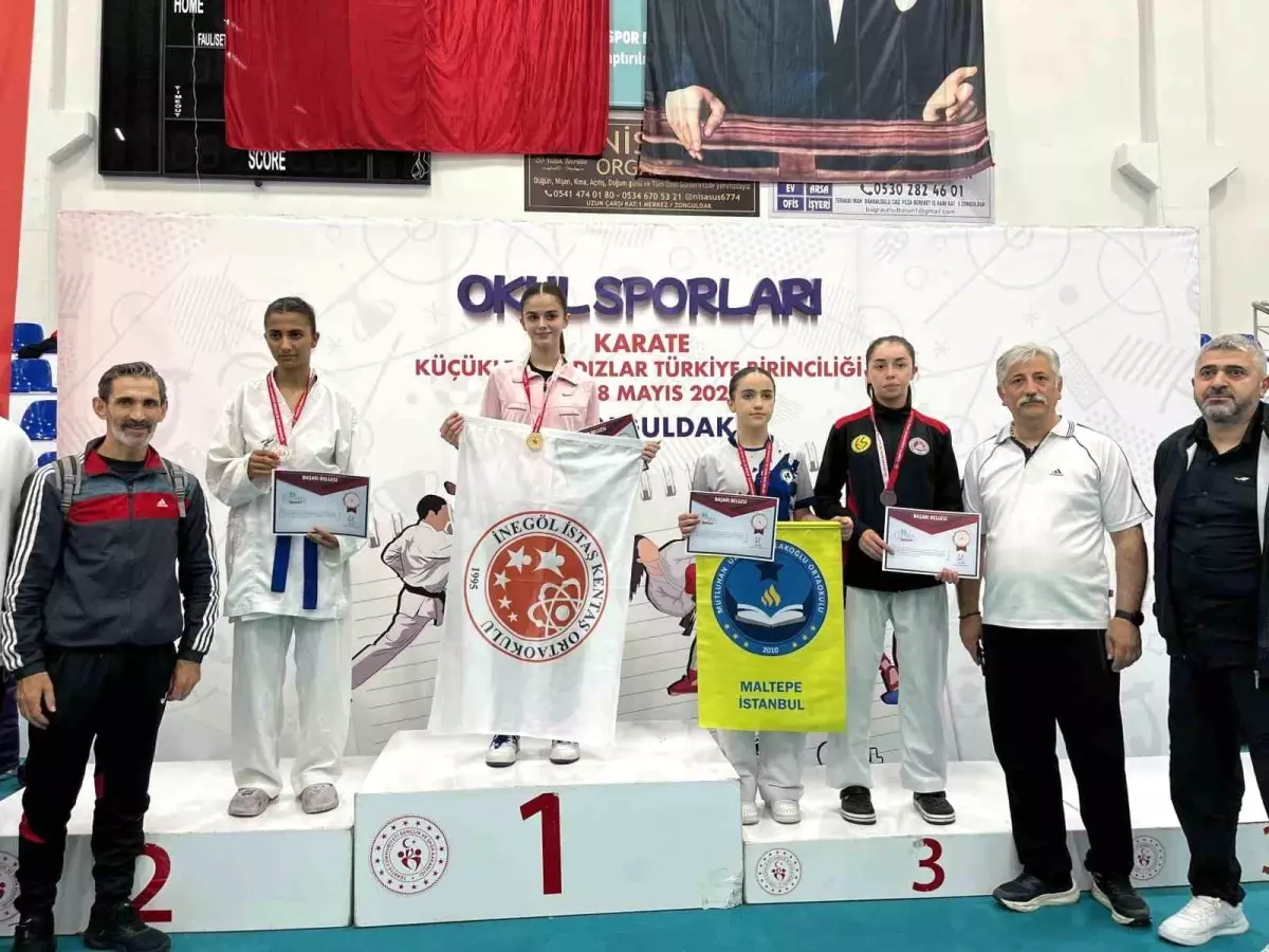 Doğa Açıkgöz Türkiye 3’üncüsü oldu