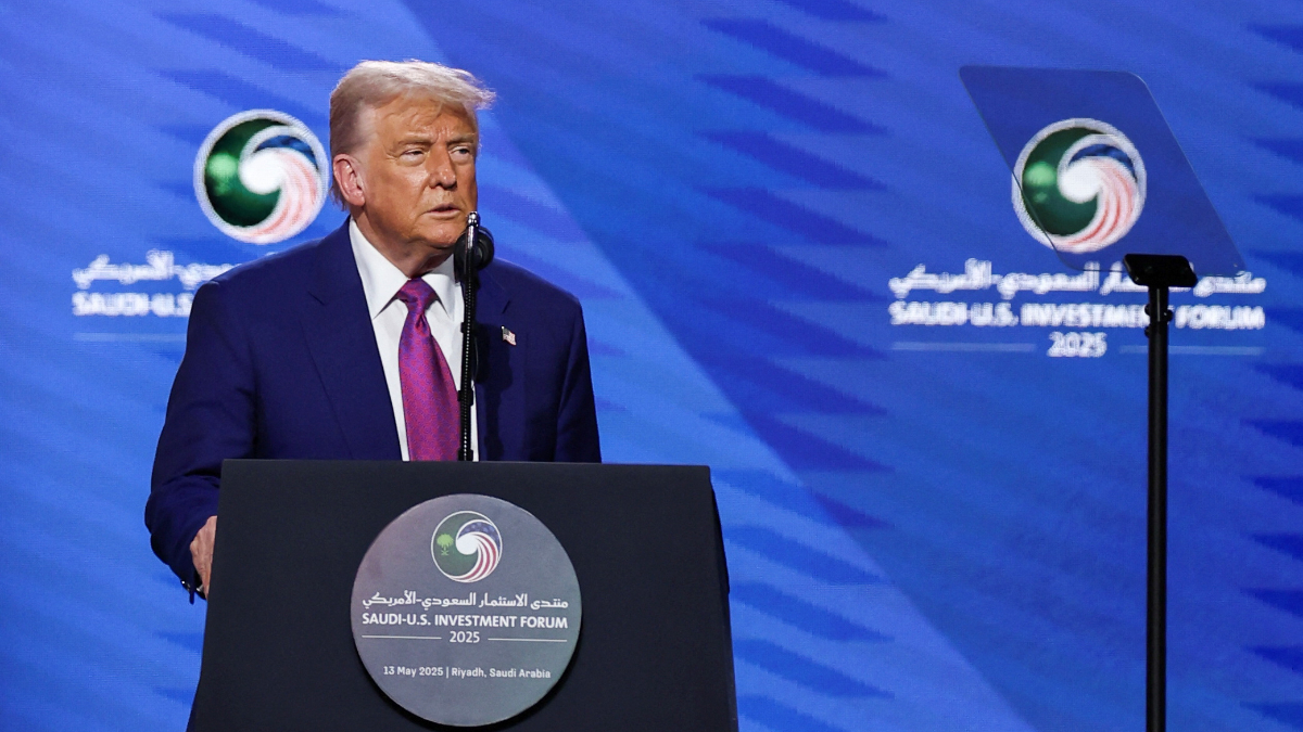 Donald Trump duyurdu: ABD, Suriye’ye tüm yaptırımları kaldırdı