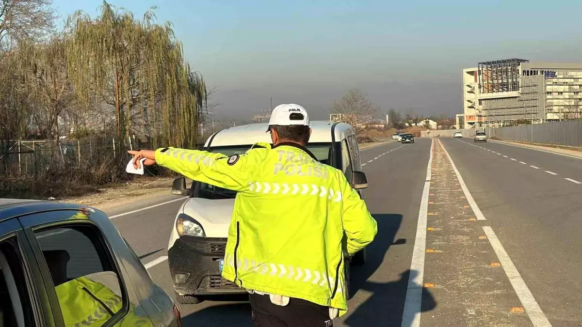 Düzce’de Trafik Denetiminde 240 Araç Men Edildi