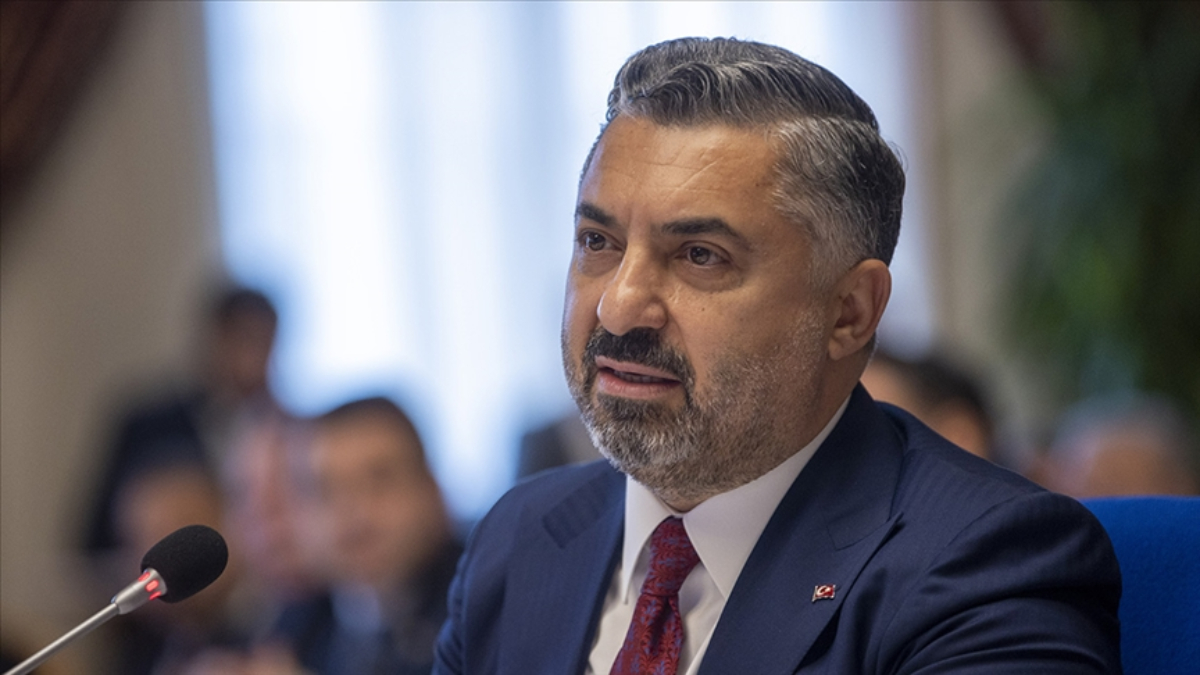 Ebubekir Şahin’den ‘yönlendirici yayınlar’ çıkışı: Barışı kucaklayan Türk halkına yapılan bir haksızlıktır
