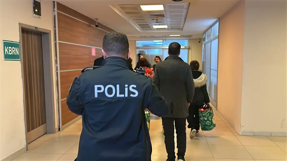 Edirne’de 18 Kaçak Göçmen ve 2 Şüpheli Yakalandı