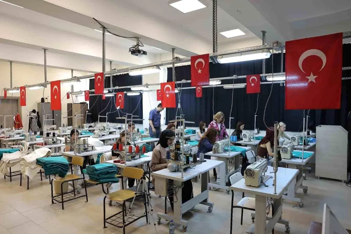 Edirne’den Hastane İçin Ameliyat Tekstili Üretimi