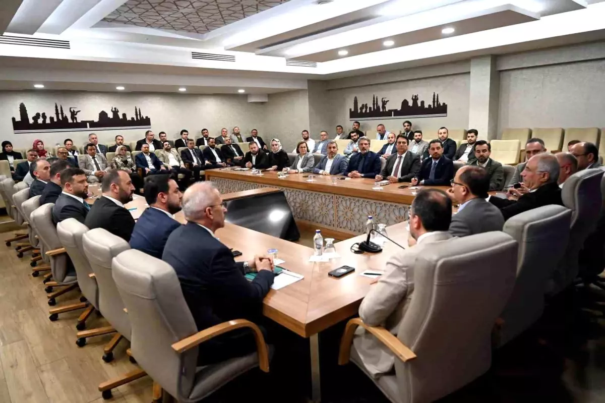 Efkan Ala, Bursa İl Başkanlığı’nı Ziyaret Etti