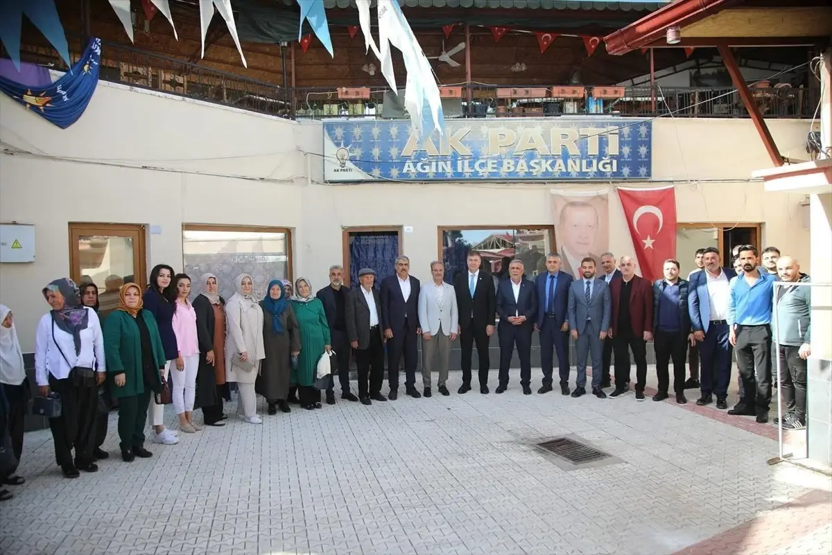 Elazığ’da AK Parti Toplantısı Gerçekleşti