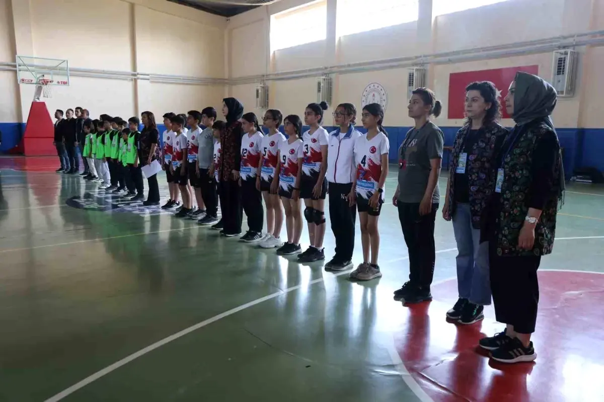 Elazığ’da Geleneksel Çocuk Şenliği