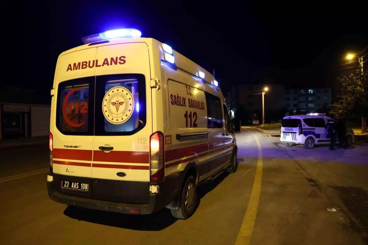 Elazığ’da Muhtarın Aracı Kurşunlandı