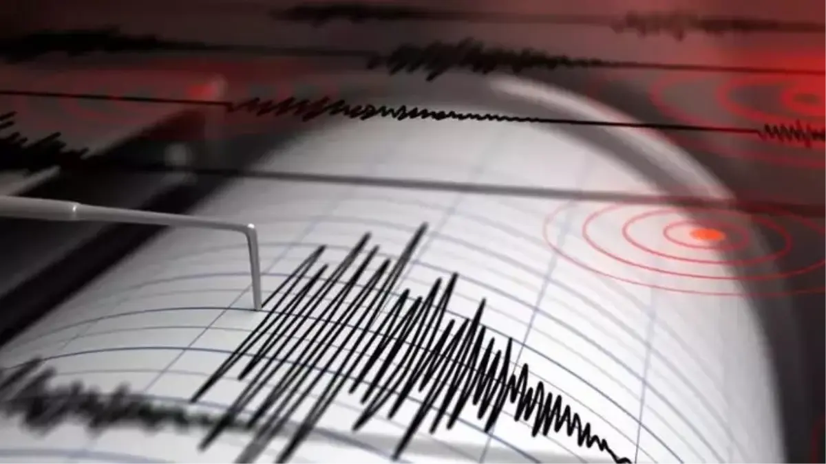 Endonezya’da 5.7 Büyüklüğünde Deprem