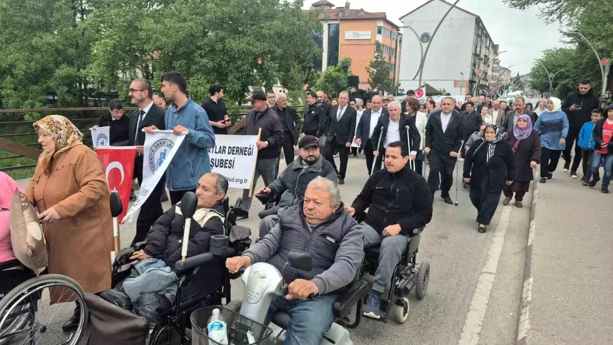 Engelliler Haftası’nda Otizmli Deha’nın Mutluluğu