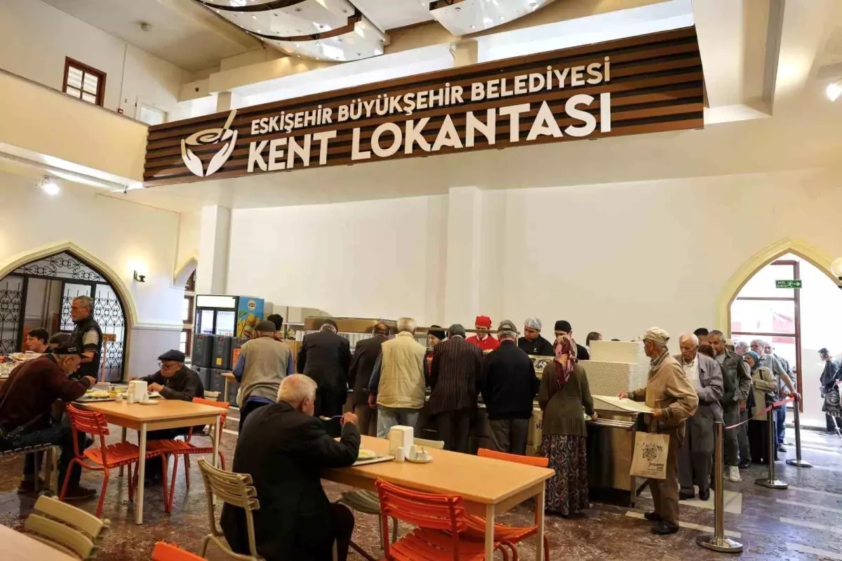 Eskişehir Belediyesi’nden ‘Askıda Yemek’ Uygulaması İle Dayanışma Örneği