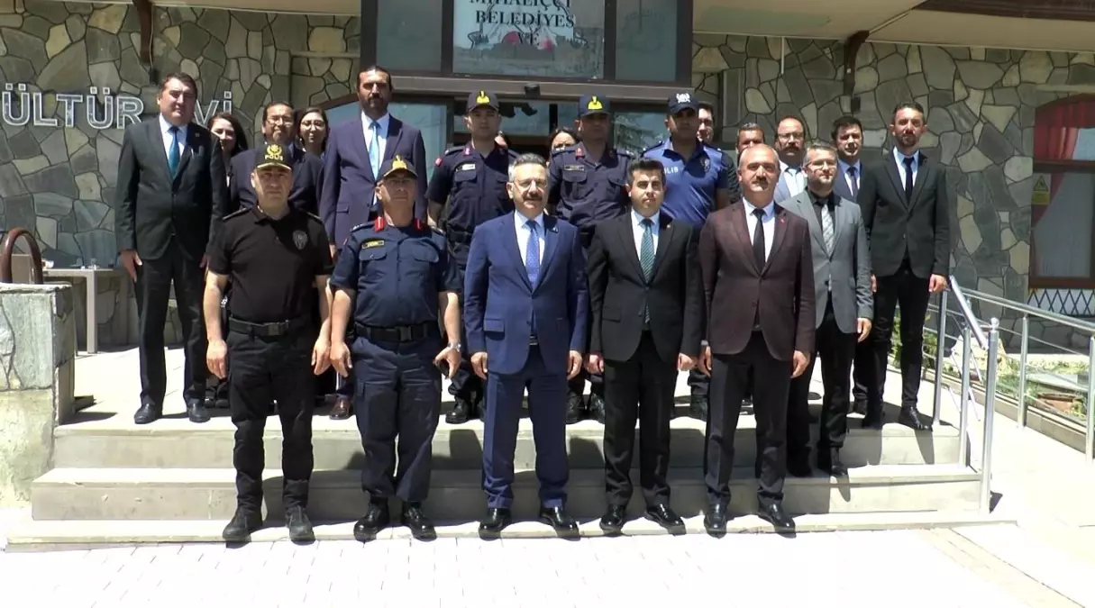 Eskişehir Valisi Hüseyin Aksoy, Mihalıççık İlçesi’nde İncelemelerde Bulundu