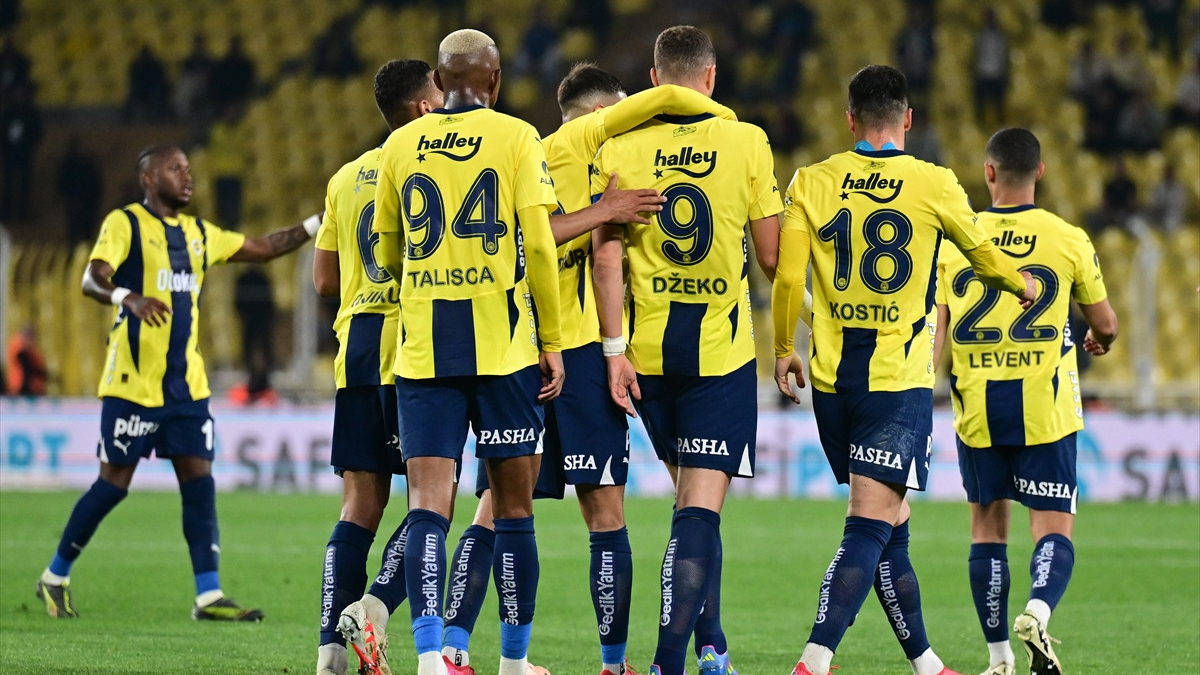 Fenerbahçe, Eyüpspor’u tepkiler eşliğinde iki golle geçti