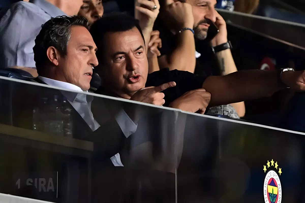 Fenerbahçe yönetimi genç yıldız için teklif edilen çuvalla parayı reddetti