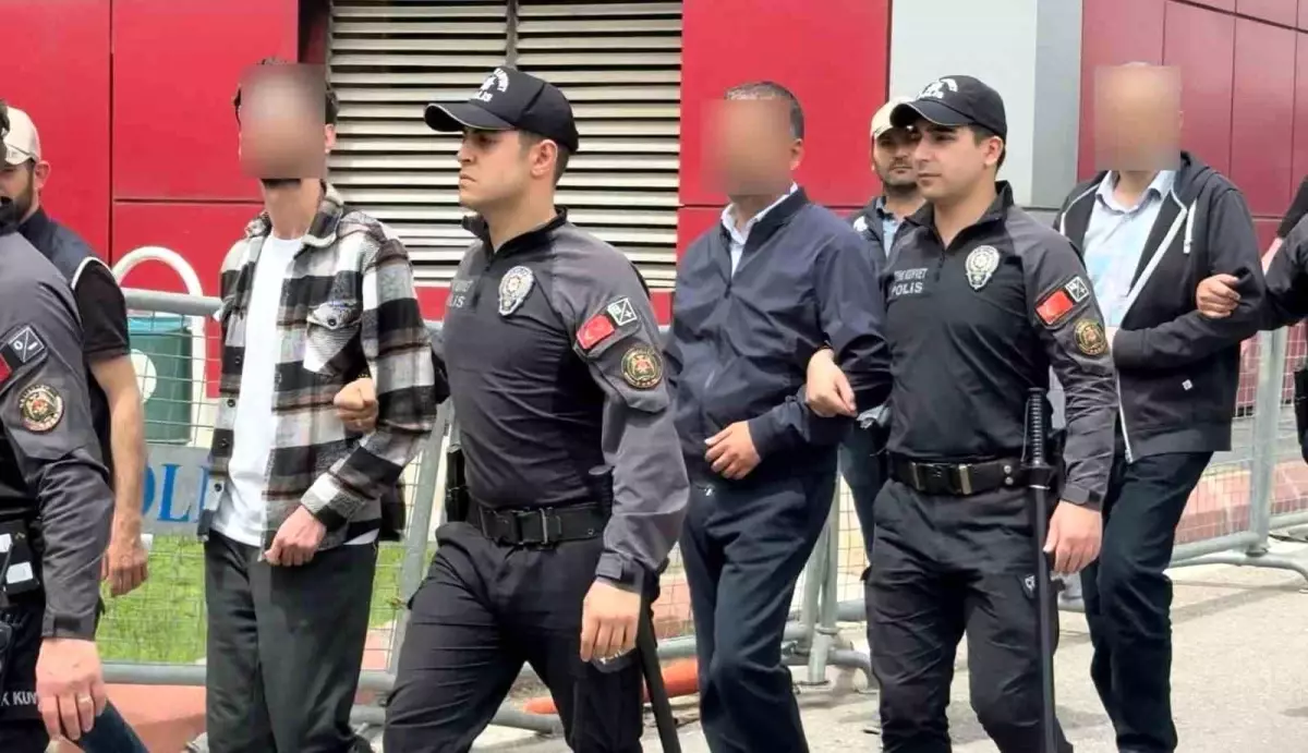 FETÖ Operasyonunda 225 Şüpheli Adliyeye Sevk Edildi