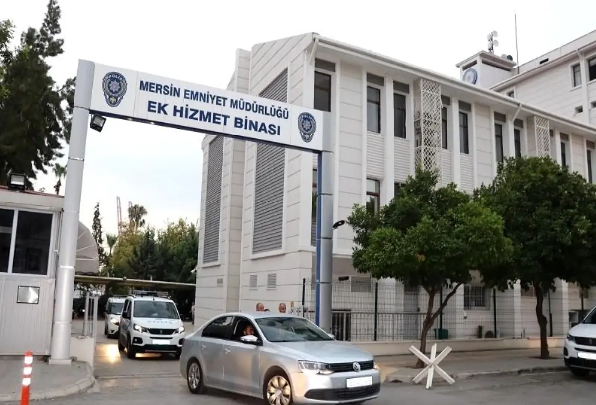FETÖ’ye Finansman Sağlayan 10 Şüpheli Gözaltında