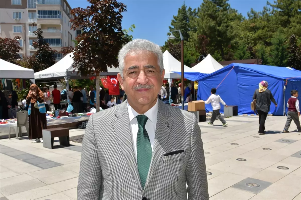 Filistin İçin Kermes Düzenlendi