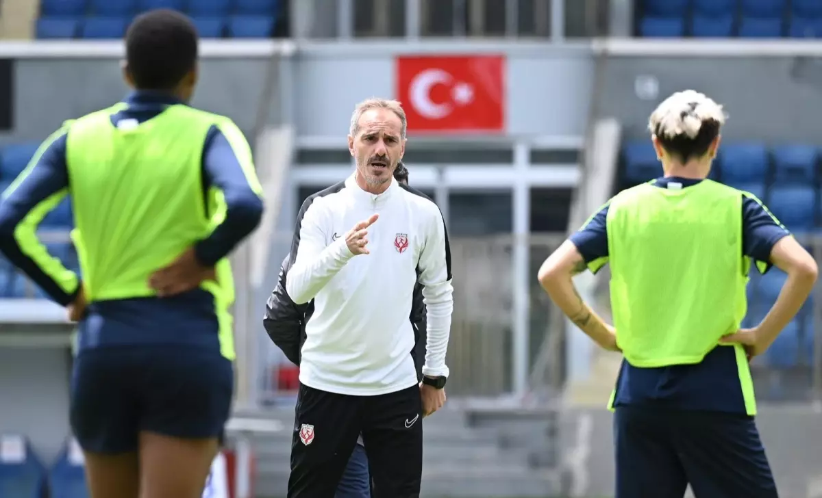 FOMGET, Şampiyonluk İçin Galatasaray’ı Bekliyor