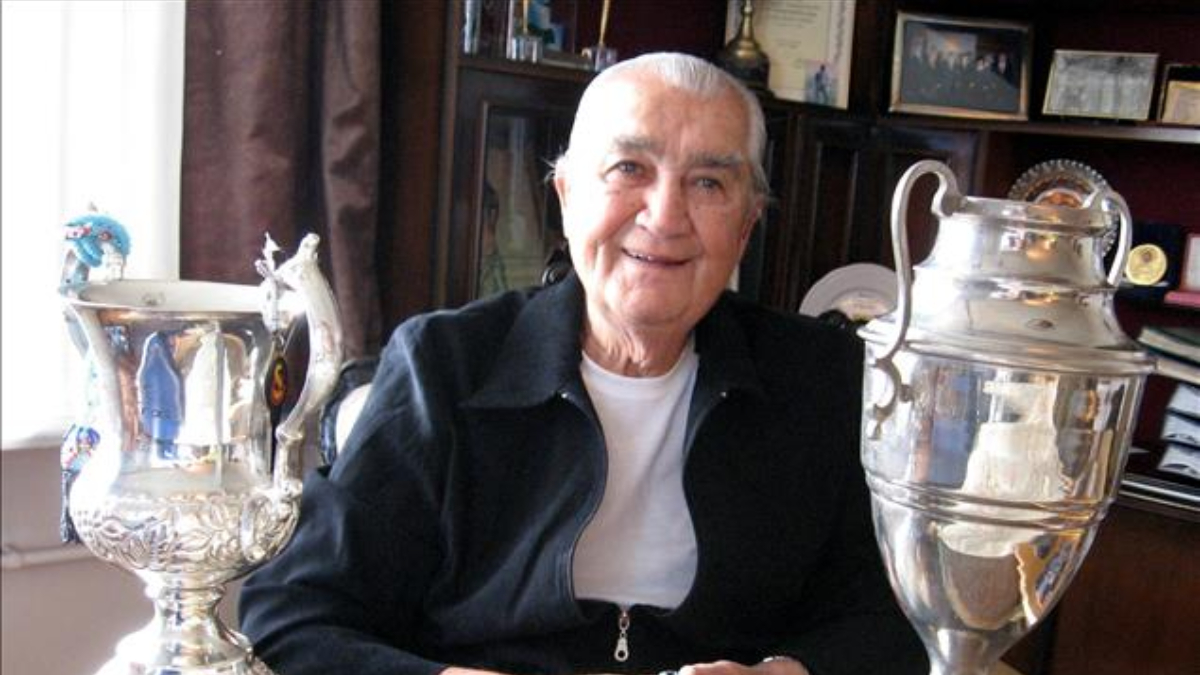 Galatasaray Kulübü, Ali Uras’ı andı
