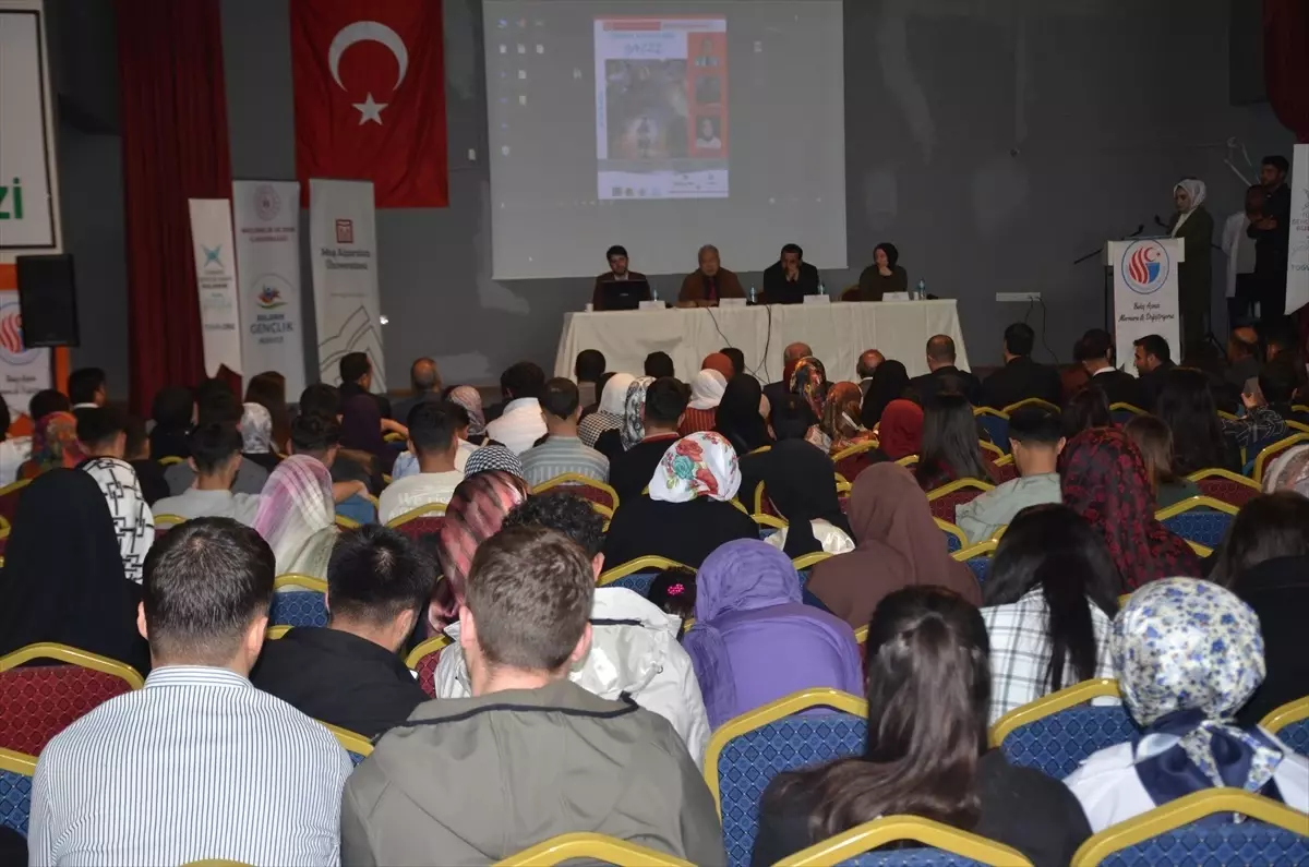 Gazze İçin Panel Düzenlendi