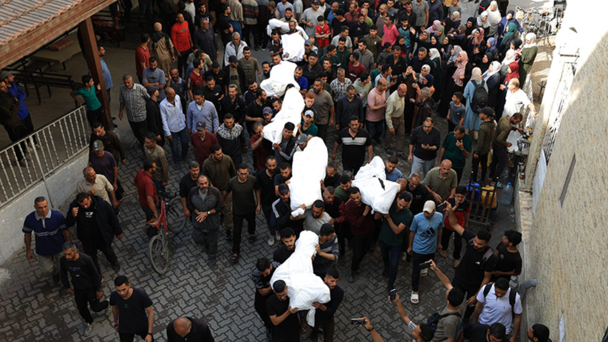 Gazze’de can kaybı 53 bin 573’e yükseldi