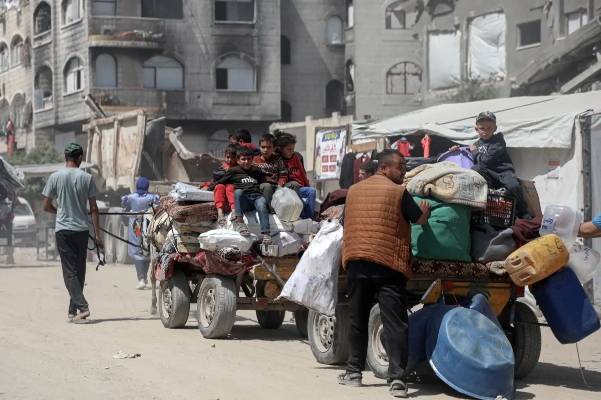 Gazze’de İsrail saldırıları: 100’den fazla ölü