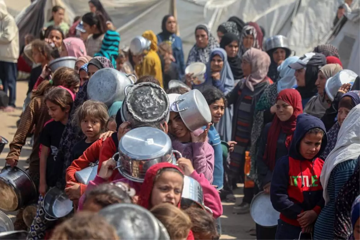 Gazze’de Yetersiz Beslenme Nedeniyle Ölüm Sayısı Artıyor