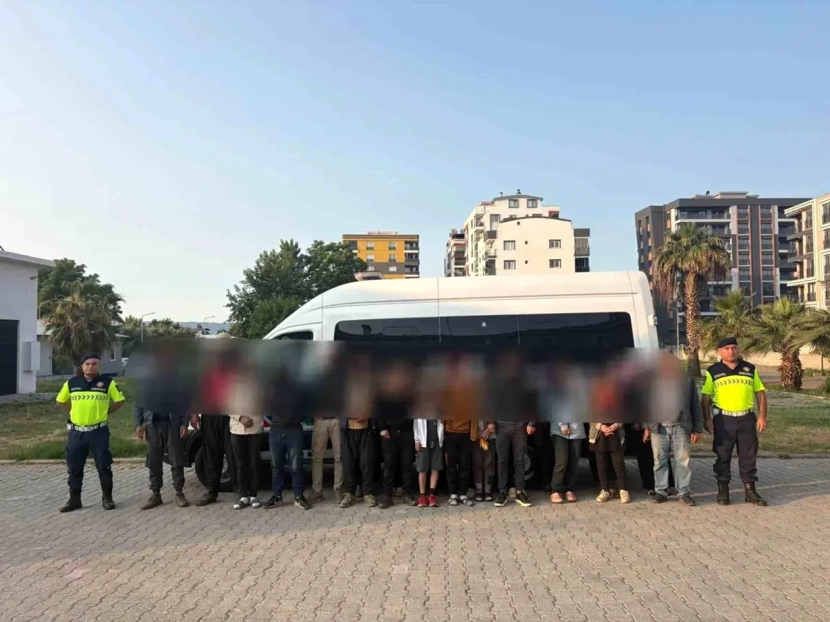 Germencik’te 21 Düzensiz Göçmen Yakalandı