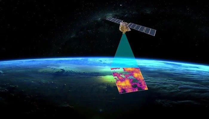 Google FireSat, yörüngedeki uyduları kullanarak orman yangınlarını büyümeden tespit edecek