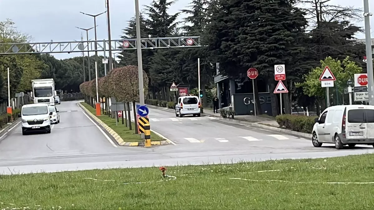GOSB’da Hırsızlık Şüphesi: 5 Kişi Yakalandı