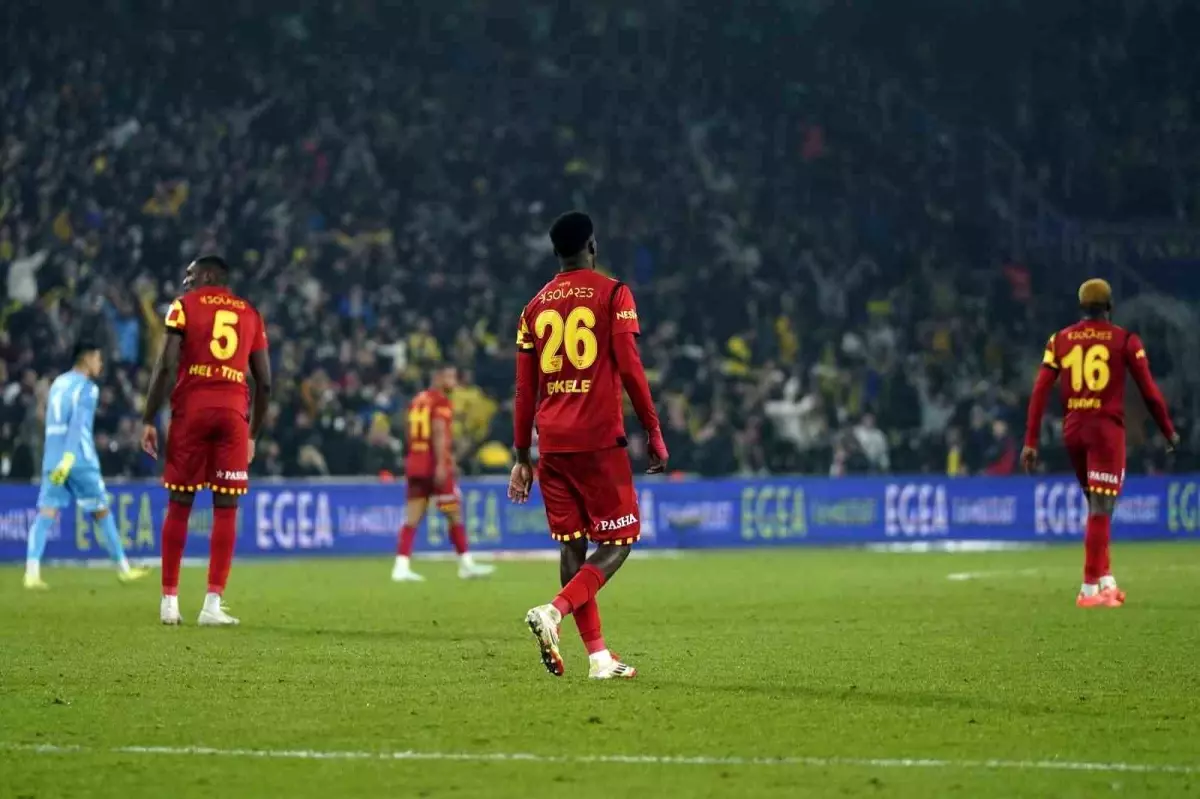 Göztepe’nin Savunma Krizi Devam Ediyor