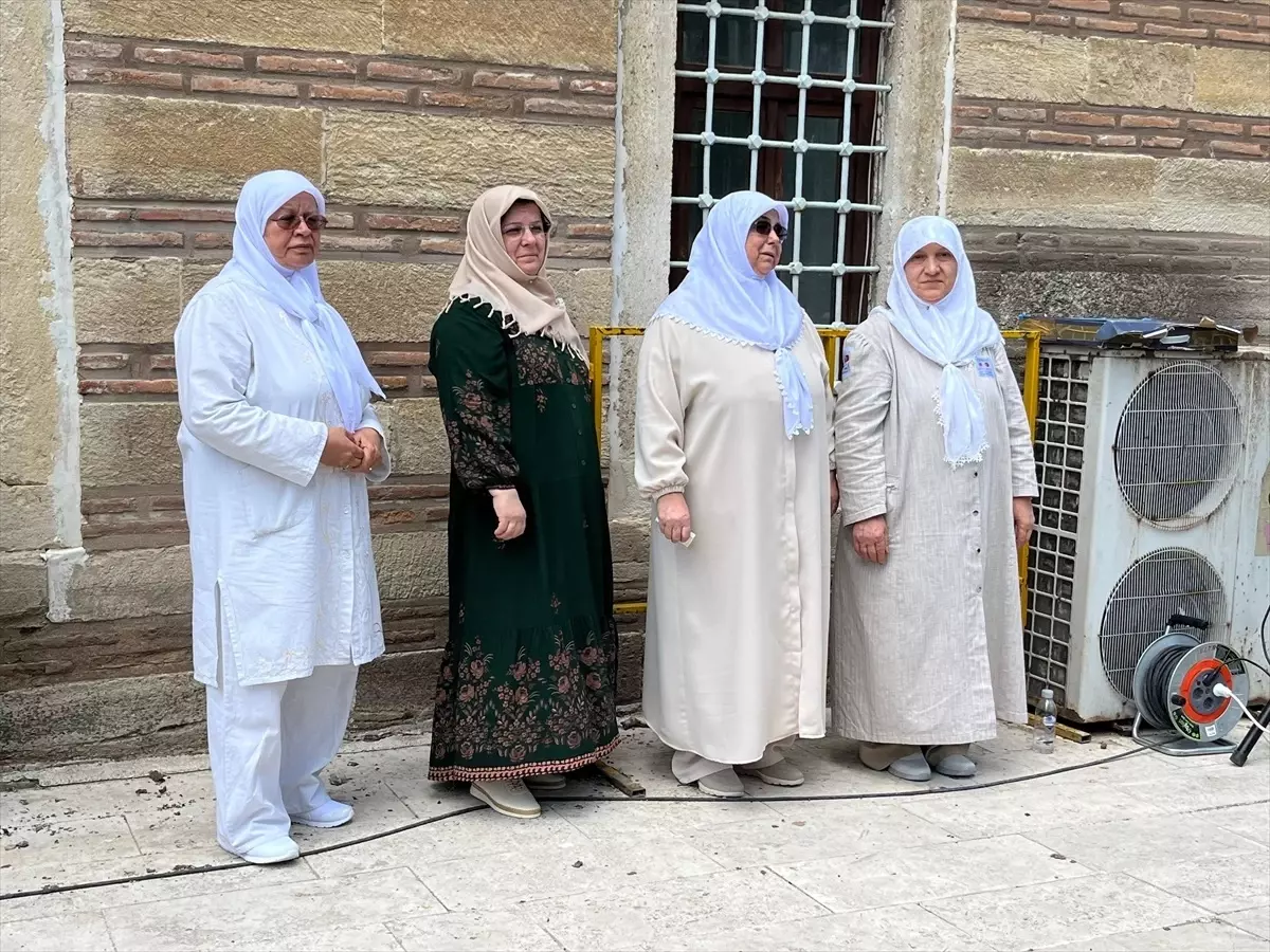Hacı Adayları Uğurlandı