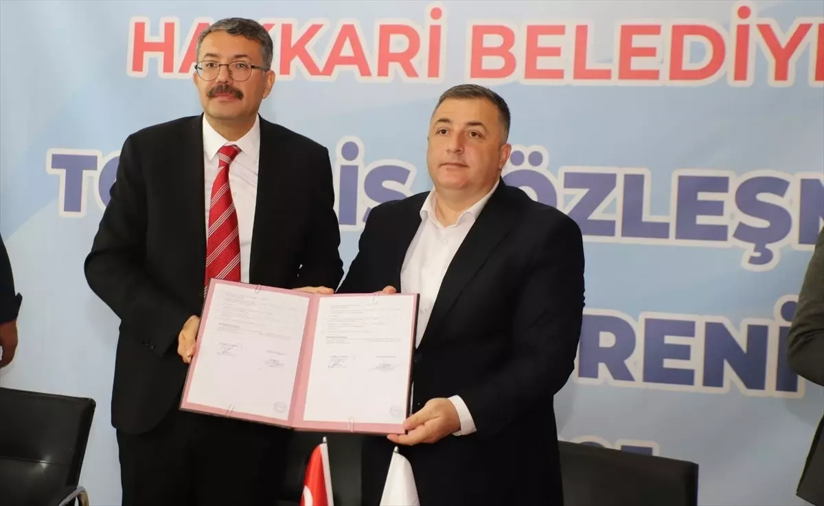 Hakkari Belediyesi ile Hizmet-İş Arasında Sözleşme İmzalandı